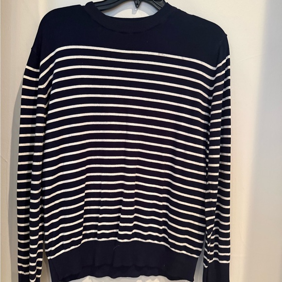 Classic Blue Women's Jeans - Picture 2 of 5